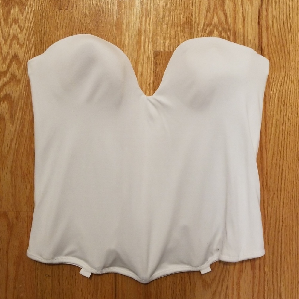 Long line low back strapless bra